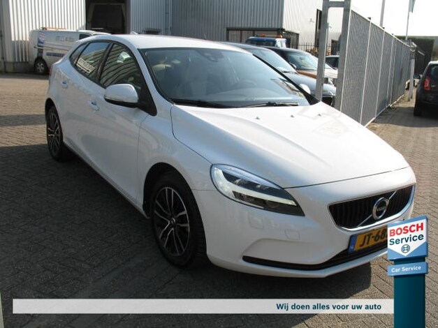 Volvo-V40
