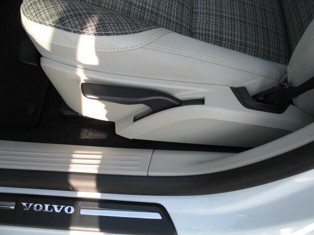 Volvo-V40