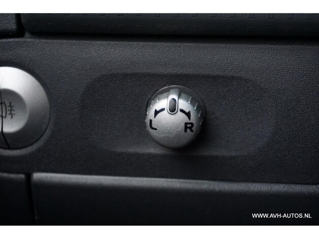 Mitsubishi-Colt
