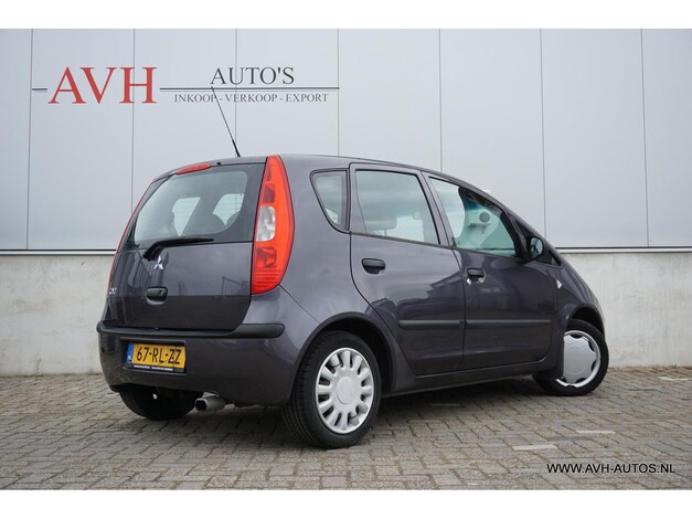 Mitsubishi-Colt
