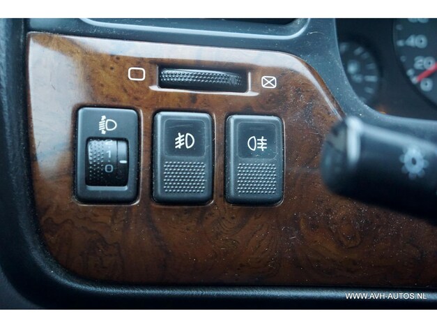 Subaru-Legacy