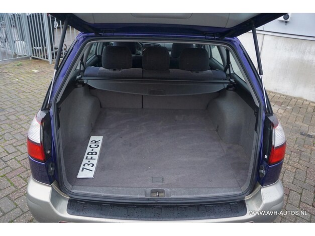 Subaru-Legacy