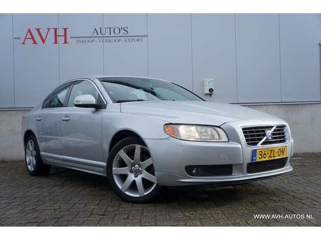 Volvo-S80