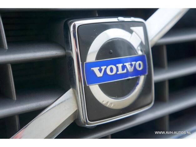 Volvo-S80