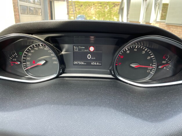 Peugeot-308