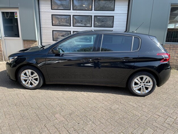 Peugeot-308