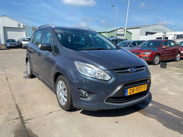 Ford-Grand C-Max
