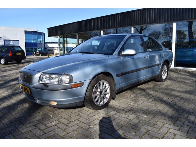 Volvo-S80