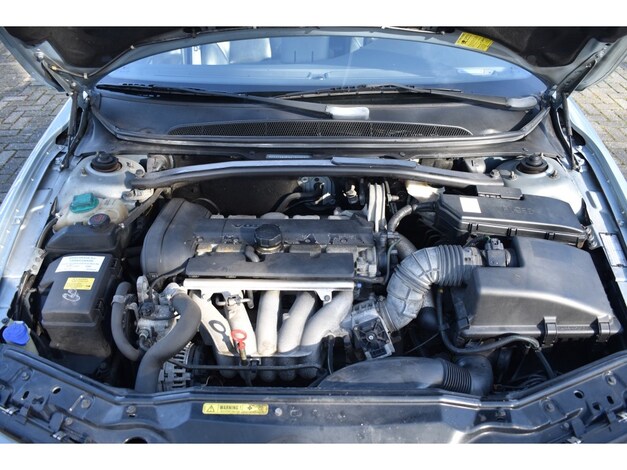Volvo-S80