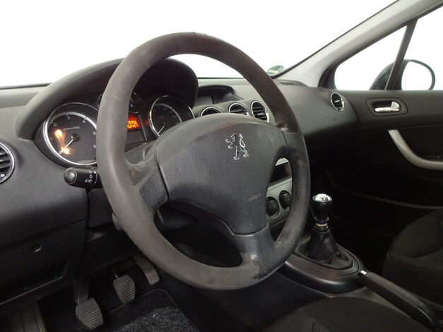 Peugeot-308
