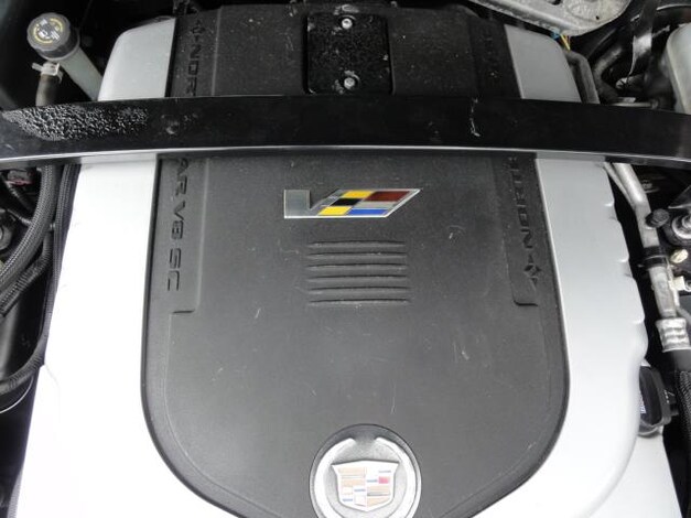 Cadillac-STS