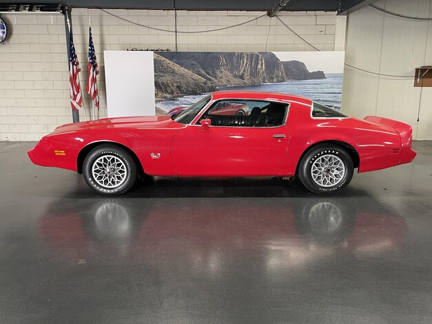 Pontiac-Firebird