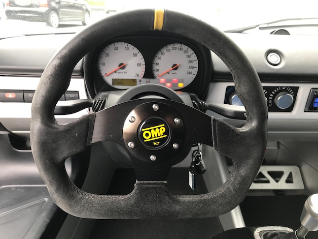Opel-Speedster