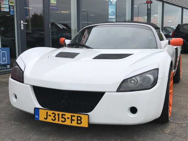Opel-Speedster