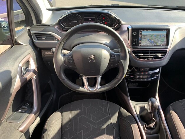 Peugeot-2008