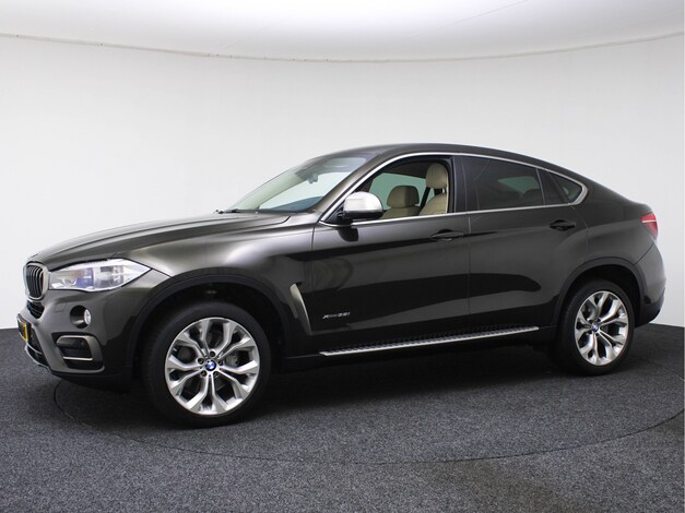 BMW-X6