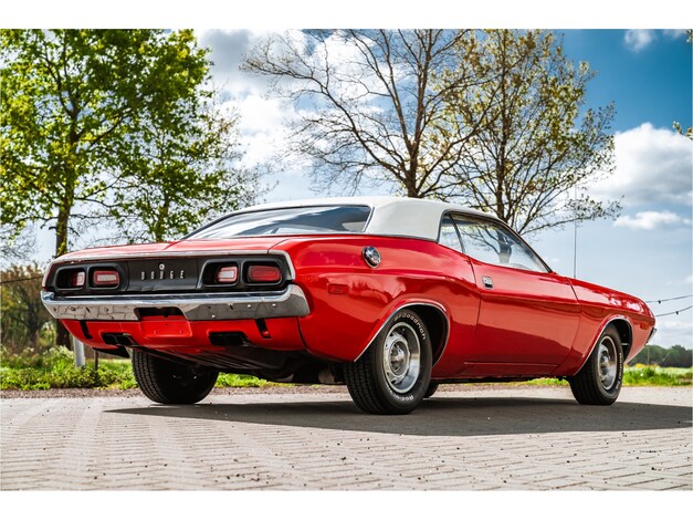Dodge-Challenger
