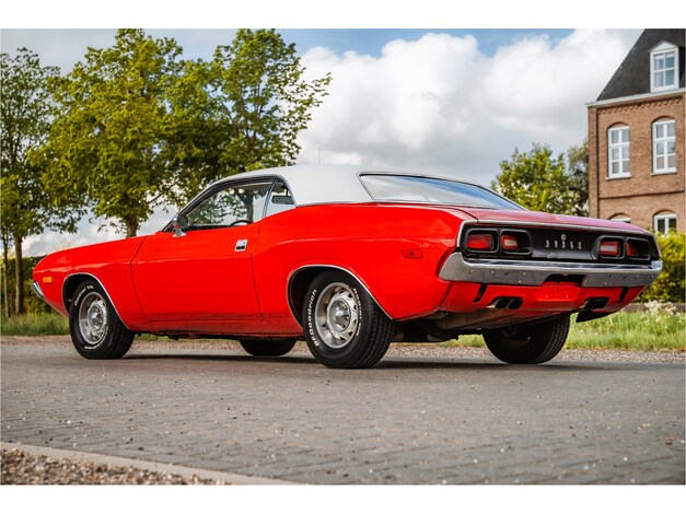 Dodge-Challenger