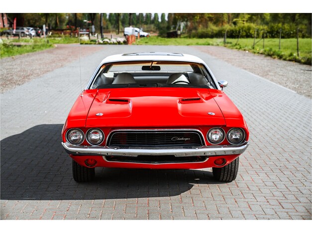 Dodge-Challenger