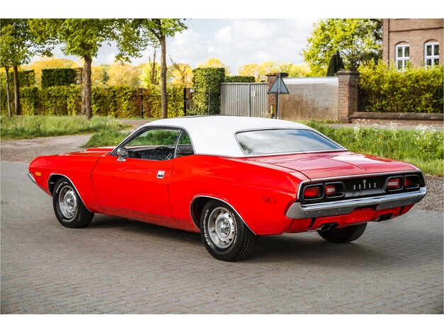 Dodge-Challenger