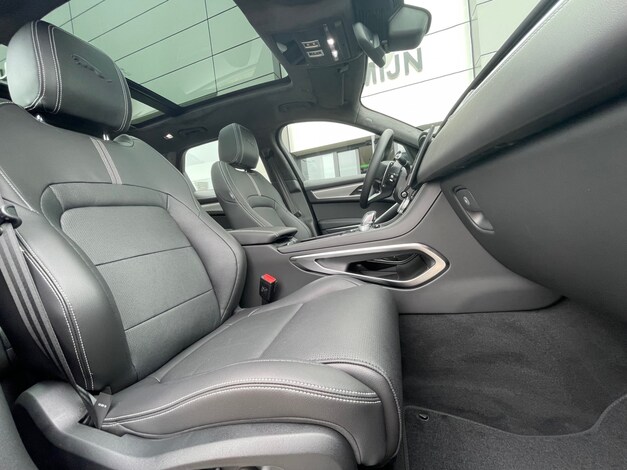 Jaguar-F-Pace