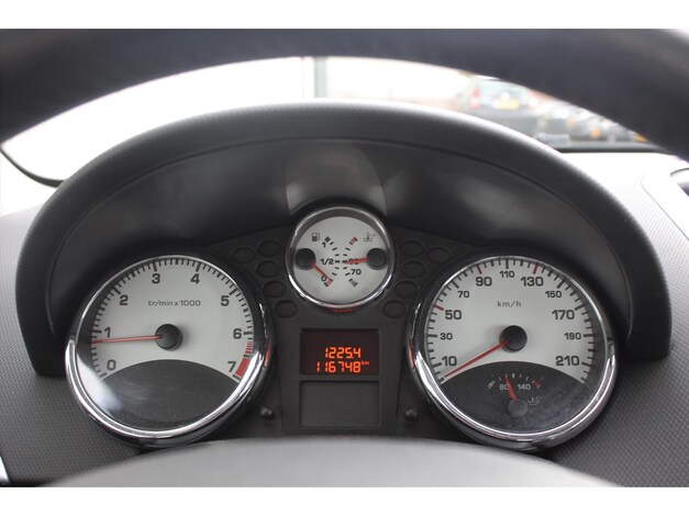 Peugeot-207