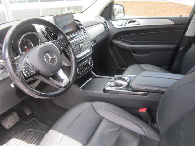 Mercedes-Benz-GLE
