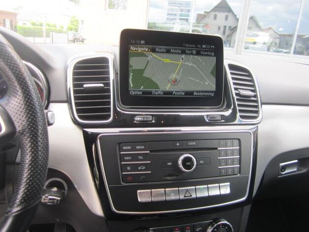 Mercedes-Benz-GLE