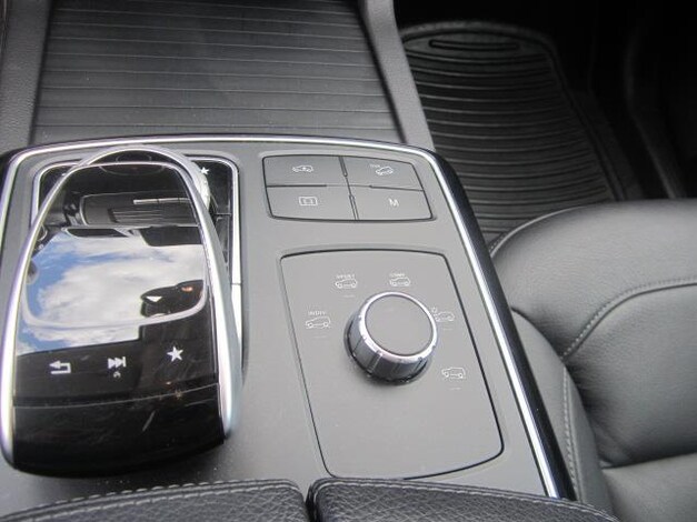 Mercedes-Benz-GLE
