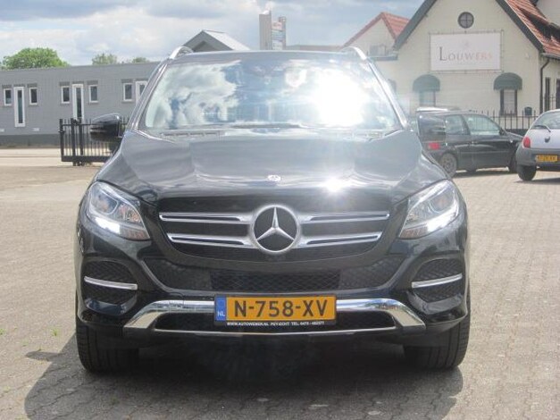 Mercedes-Benz-GLE