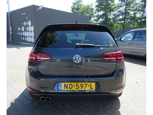 Volkswagen-Golf
