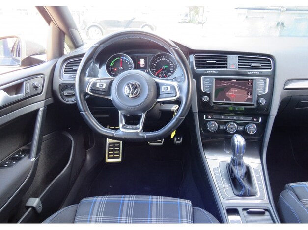 Volkswagen-Golf