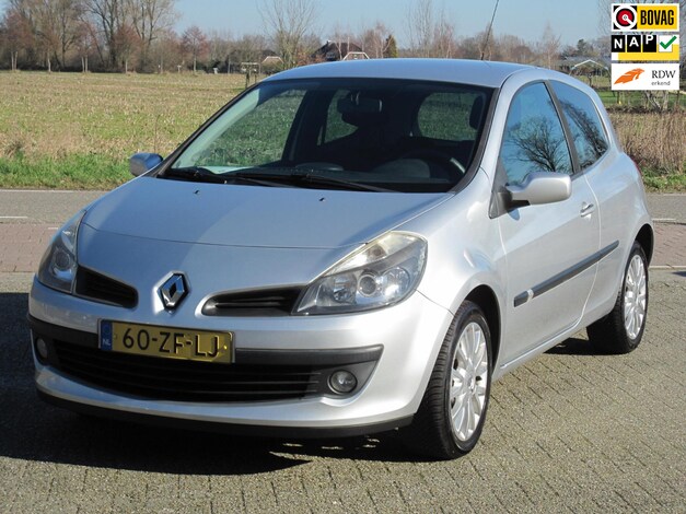 Renault Clio Benzine