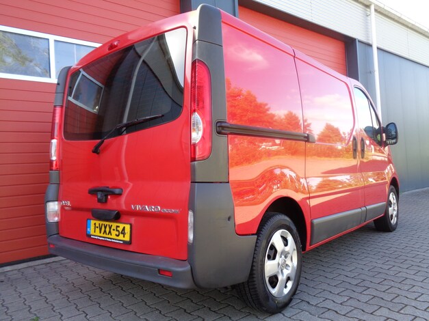 Opel-Vivaro
