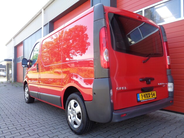 Opel-Vivaro