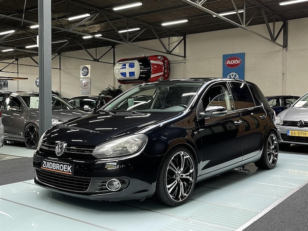 Volkswagen Golf Benzine