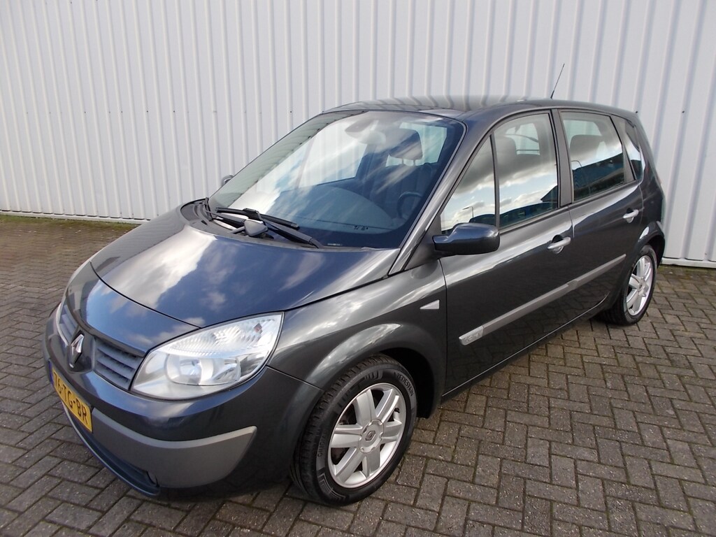 Renault Scenic 1.6-16V Dynamique Luxe Automaat
