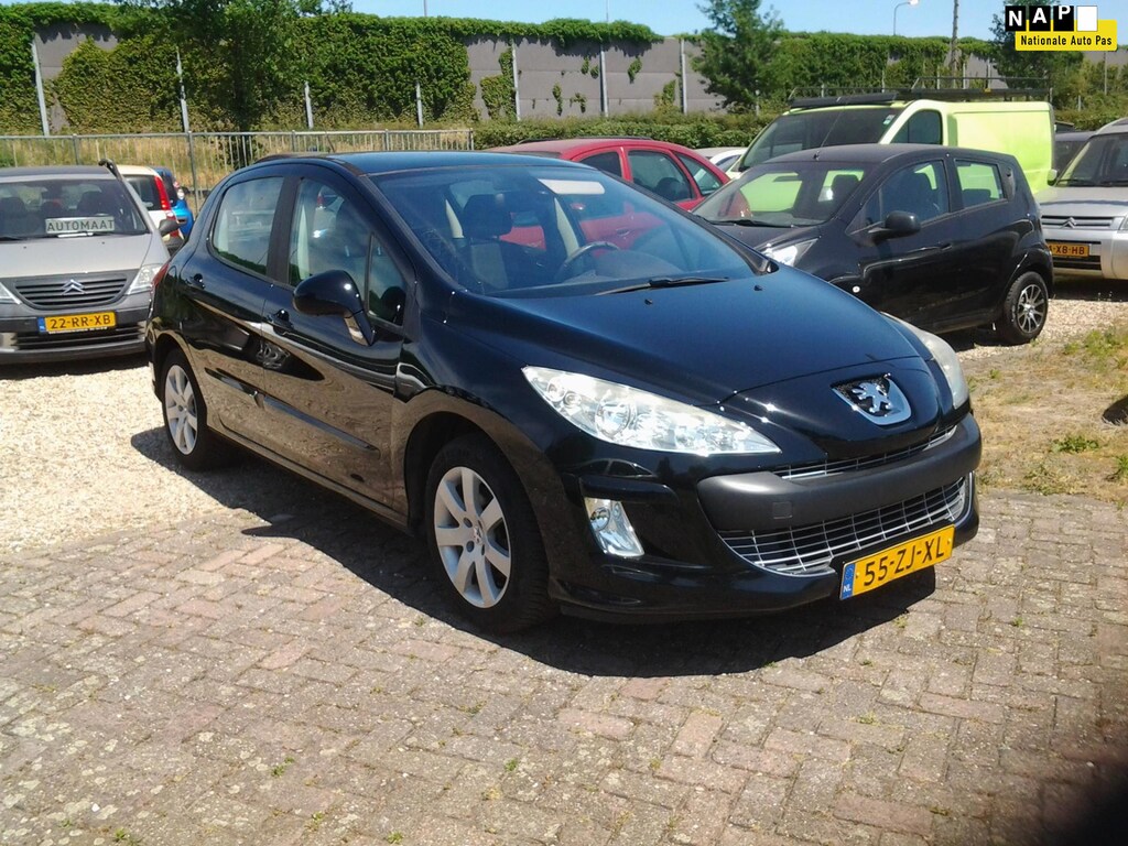 Peugeot 308 1.6 THP XT feline zeer lux,s panoramadak lmv airco ecc cruisecontrol. klap spiegels