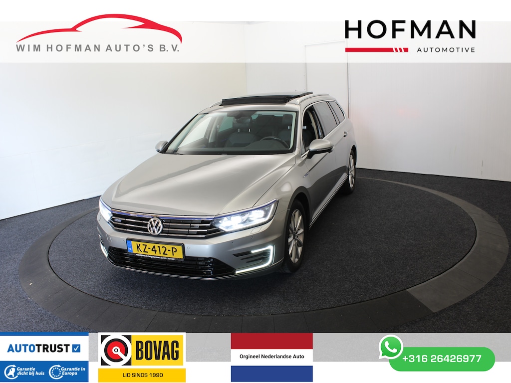 Volkswagen Passat GTE incl winterset Virtual Panodak Leer Camera Trekh