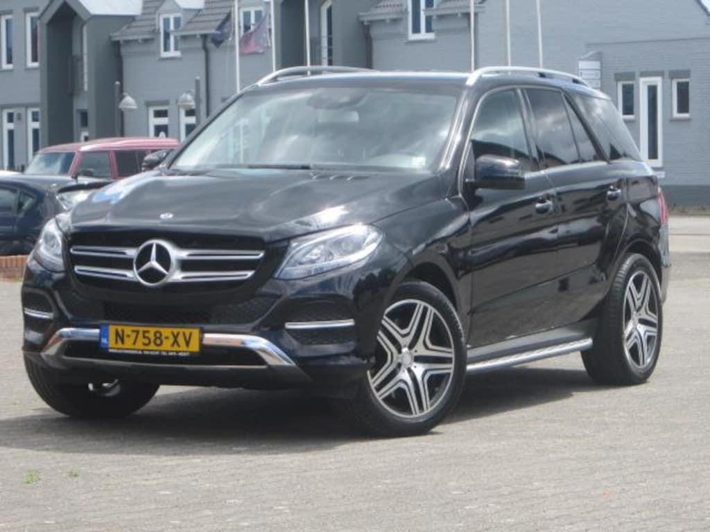 Mercedes-Benz GLE 500 4MATIC 455 PK