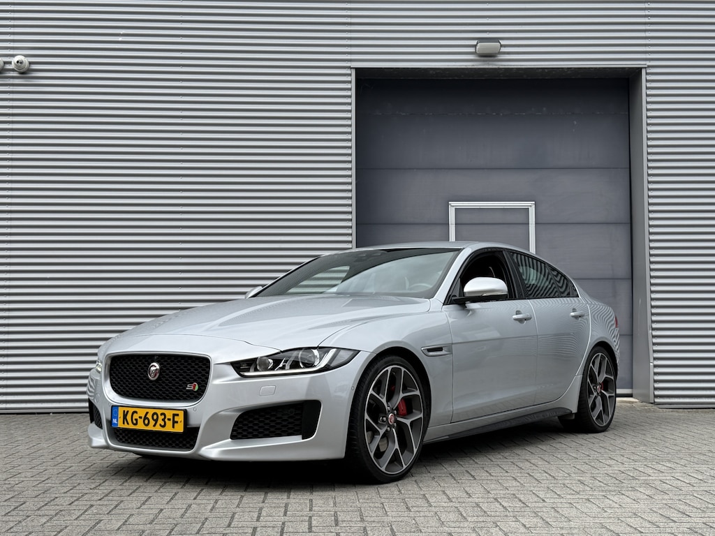 Jaguar XE 3.0 S I 340 PK I Aut. I Leder I Navi