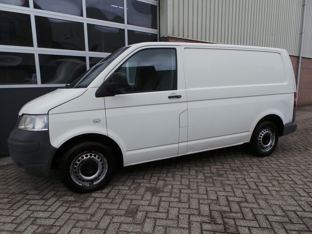 Volkswagen Transporter 1.9 TDI 85pk L1H1GEEN APK Klep-ruit,trekhaak geen apk