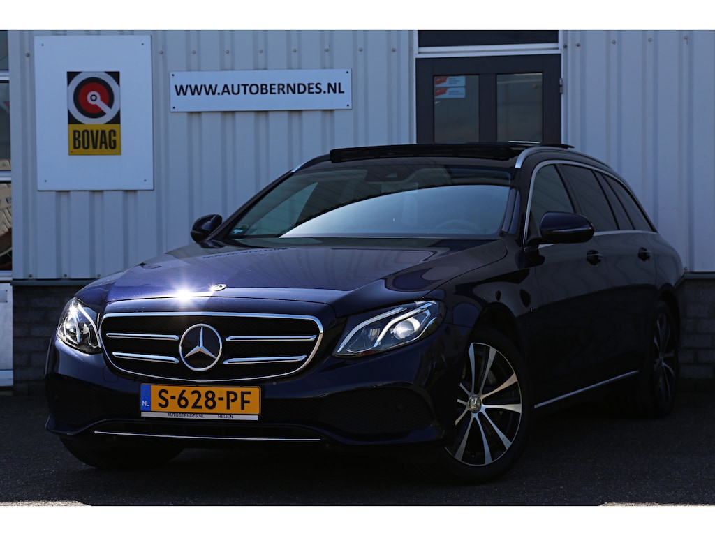 Mercedes-Benz E-klasse Estate 300 de Premium Plus Plug in Hybride 9-G Aut.*BTW*Perfect MB Onderh.*Panodak/Leder/Stoelverw./Burmester/ACC/Xenon/LED/Elek. Klep/Dodehoek/Rijstrook/Apple Carplay-Android/Camera/Parkeersens.V+A*