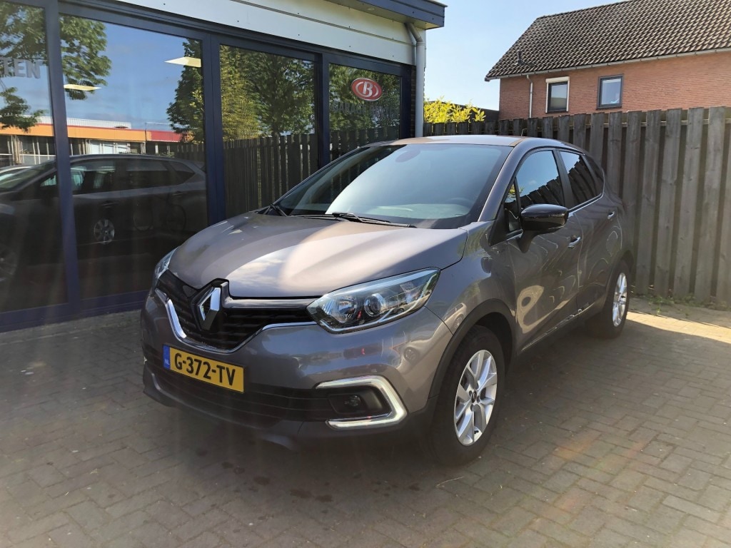 Renault Captur 0.9 TCE LIMITED. Geen bijkomende kosten! Zeer mooie auto