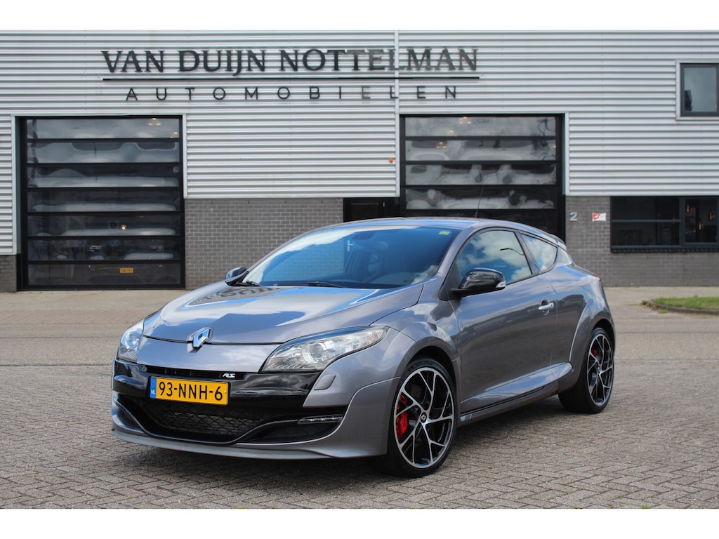 Renault Megane Coupé 2.0 RS Turbo 250 / Leer / Recaro / Bi-Xenon / 19 Inch / N.A.P.