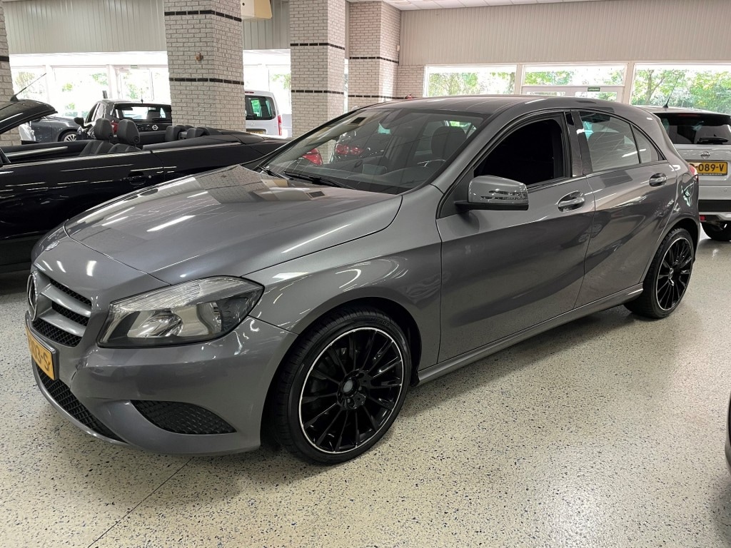 Mercedes-Benz A-klasse 180 CDI CAMERA / AIRCO / CRUISE / NAVI / TREKHAAK