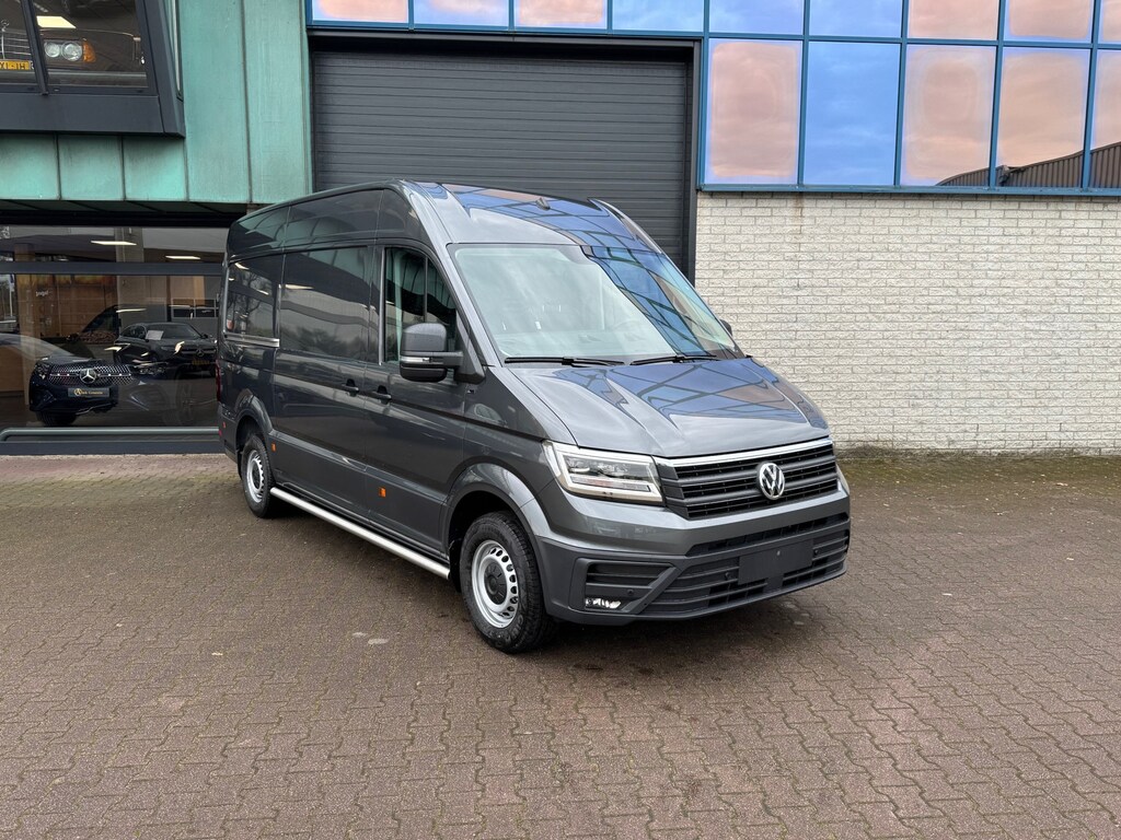 Volkswagen Crafter 35 2.0 Tdi L3H3 140Pk BPM vrij LED Koplampen Navi Cruisecontrol Pdc Camera Automaat