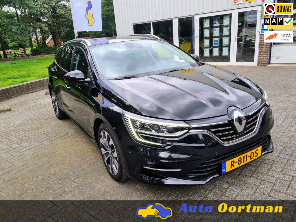 Renault Megane E-Tech Estate 1.6 Plug-In Hybrid 160 Intens