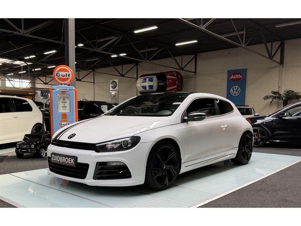 Volkswagen Scirocco 1.4 TSI 122PK R20 XENON Clima Airco Cruise NAVIGATIE