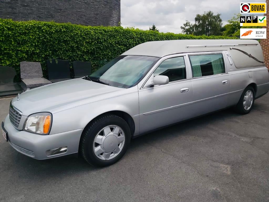 Cadillac De Ville Deville 4.6 - V8 Uitvaartvoertuig/ Staatie/ Rouw/ Corbillard/ lijkwagen